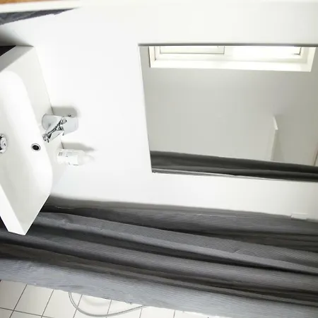 New Built Warm And Cosy Photostudio - Own Bath, Toilet And Entrance - Legoland Is Close By Guest house Kolding